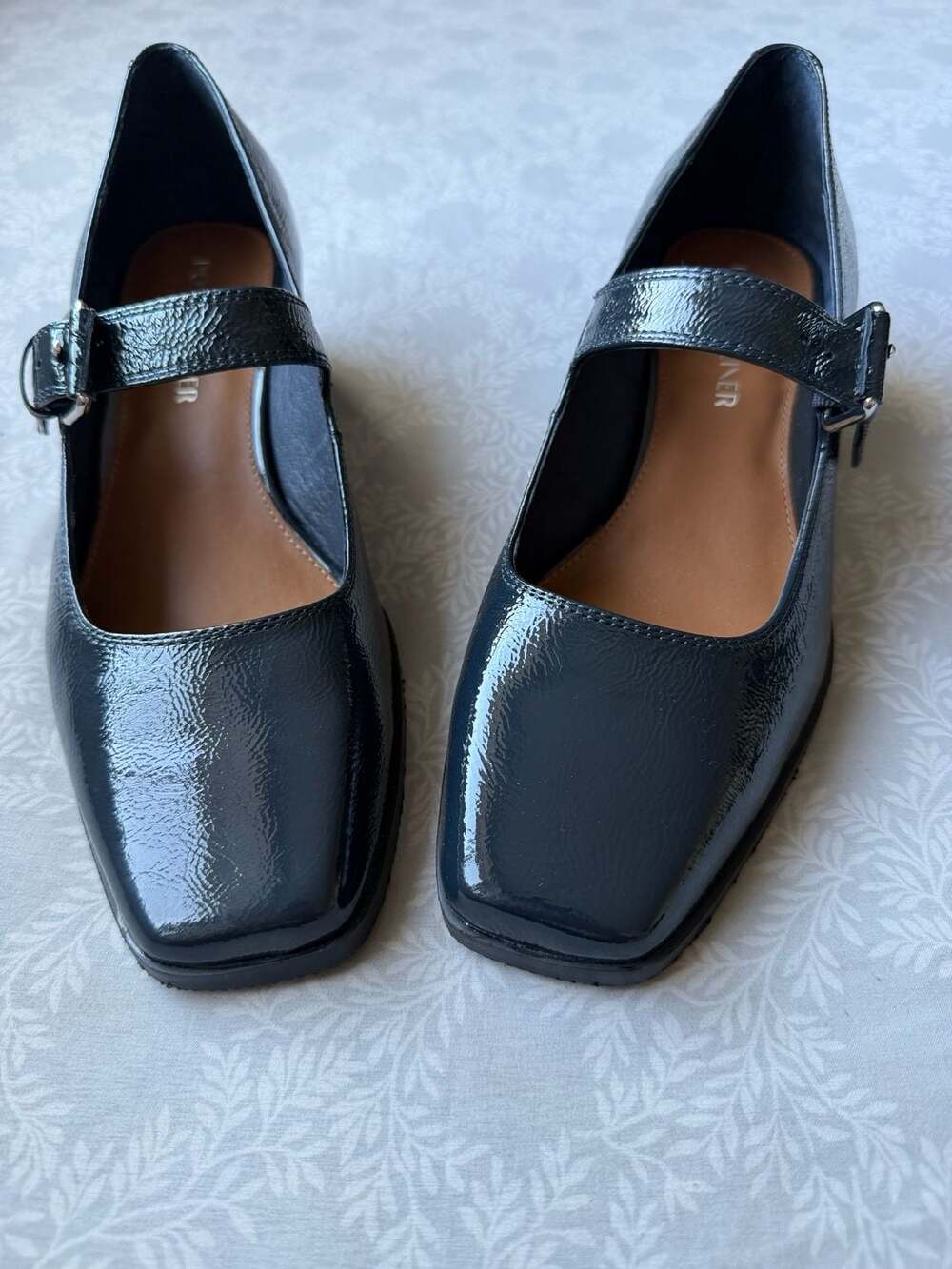 New Donald Pliner Amiya Navy Blue Crinkle Patent Leather Mary JanePumpsWomen's9M